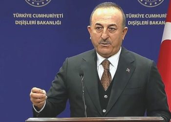 Çavuşoğlu'ndan Rusya-Ukrayna krizi hakkında açıklama: Her an şiddete dönüşebilir