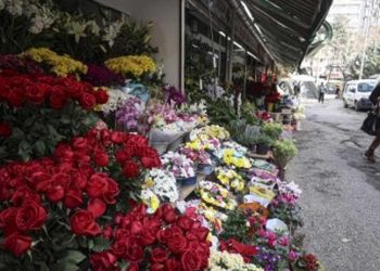 Çiçeklere '14 Şubat’ ayarı: Gül fiyatları yüzde yüz zamlandı