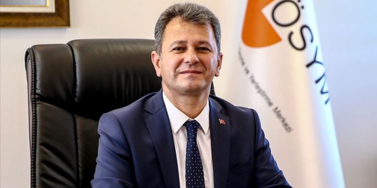 ÖSYM son 3 yılda adaylardan 2,1 milyar lira sınav ücreti tahsil etti
