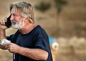 Ölümlü set kazasında savcıdan açıklama: Alec Baldwin tetiği çekmemiş olabilir