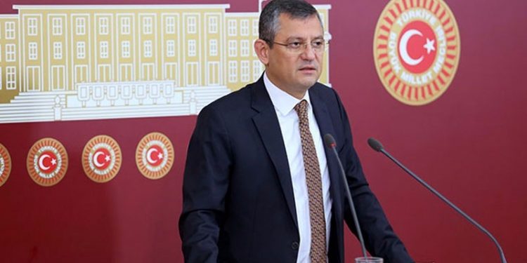 Özgür Özel’den çağrı: Ukrayna'daki gelişmeler hakkında Meclis'i bilgilendirin