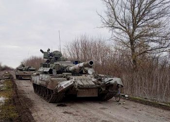 Üst düzey Pentagon yetkilisi: Ruslar, yakıt ve lojistik sıkıntısı çekiyor