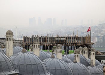 İBB’den Süleymaniye’yi perdeleyen inşaat için ‘acil durdurma’ başvurusu