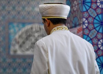 İmamlar Diyanet'e karşı dava açtı, 45 günde sonuçlandı: Jet hızıyla kadro