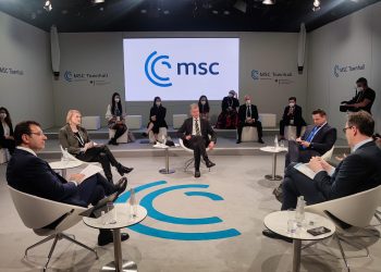 İmamoğlu Münih Güvenlik Konferası’nda: Türkiye’de demokrasi sakat görülebilir; ancak ölmemiştir.