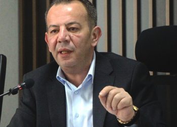 İmamoğlu'nun büyükelçi görüşmesi sorulan CHP'li Özcan: Emperyalistlerin uşaklığını yapmam