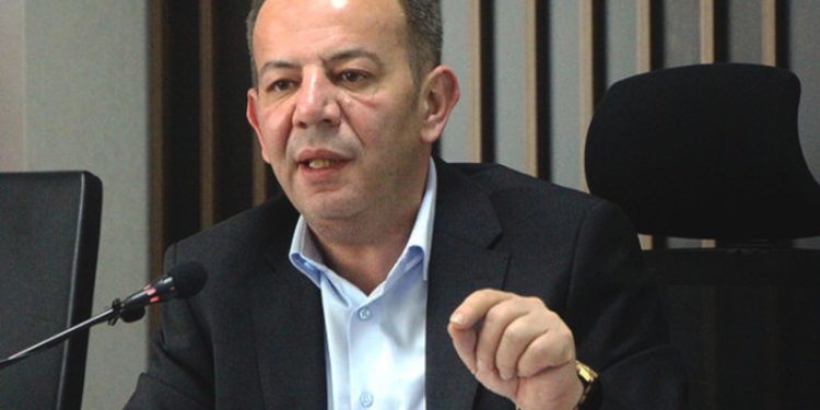 İmamoğlu'nun büyükelçi görüşmesi sorulan CHP'li Özcan: Emperyalistlerin uşaklığını yapmam