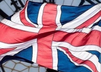 İngiltere 5 Rus bankasına yaptırım kararı aldı