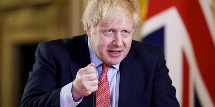 İngiltere, 5 Rus bankasına yaptırım uygulama kararı aldı