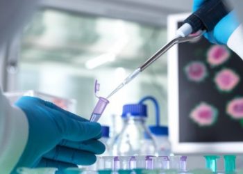 İngiltere, mutant vir&uuml;s&uuml; a&ccedil;ıkladı: 'Deltacron' alarmı!