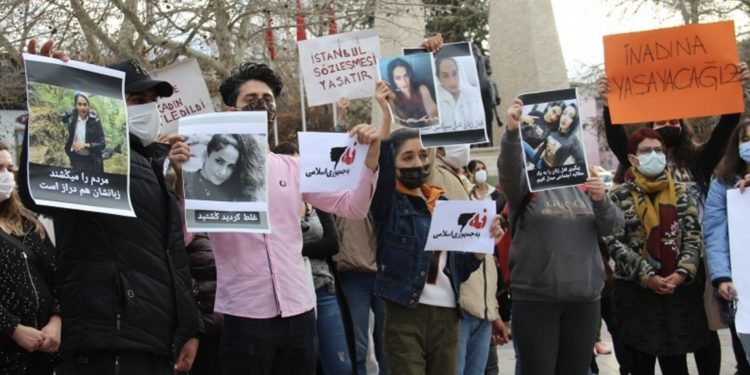 İranlı 4 kadının sınır dışı edilme kararına itiraz reddedildi