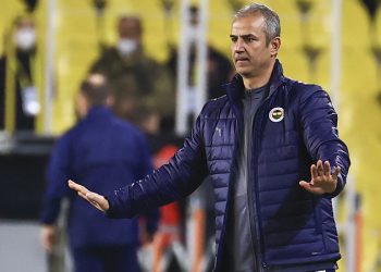 İsmail Kartal: Prag'da kazanıp, turu geçeceğimize inanıyoruz; biz pes etmedik
