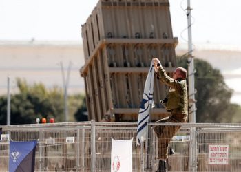 İsrail'den "Demir Kubbe" hava savunma sistemini sipariş eden Macaristan, uzmanlarını eğitmeye başladı