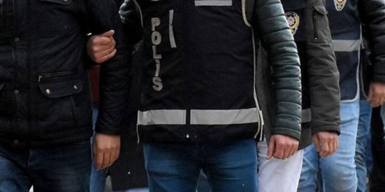 İstanbul merkezli 'resmî belgede sahtecilik’ soruşturması