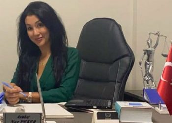 İstanbul'da avukat Nur Peker'e saldırı