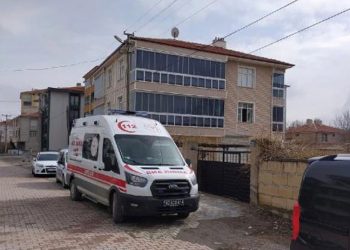 İsveç'ten Türkiye'ye geldi, evinde ölü bulundu