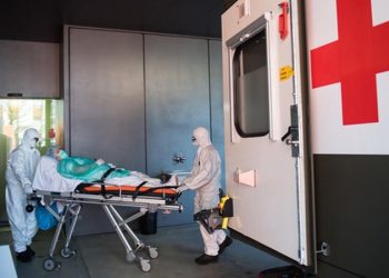 İsviçre, zorunlu aşılamaya karşı referanduma gidiyor