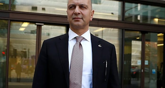 İş adamı Akın İpek hayatını 5 dakikada anlattı