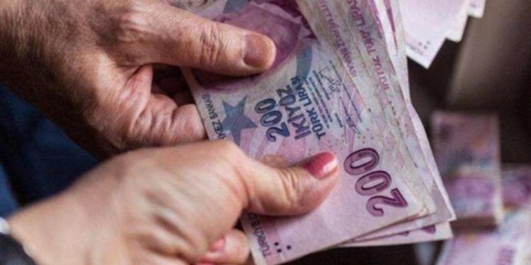 İşçi emeklileri bayram ikramiyenin artırılmasını istedi