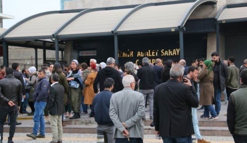 İzmir'de 'Newroz' gerekçesiyle gözaltına alınan 49 kişi serbest