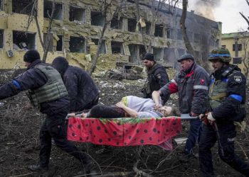 Rusya, Mariupol’da doğum hastanesini vurdu; Zelenskiy ‘soykırımın kanıtı’ dedi