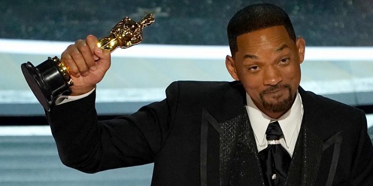 2022 Oscar ödülleri sahiplerini buldu: En iyi film Coda, en iyi yönetmen ödülünü Jane Campion aldı