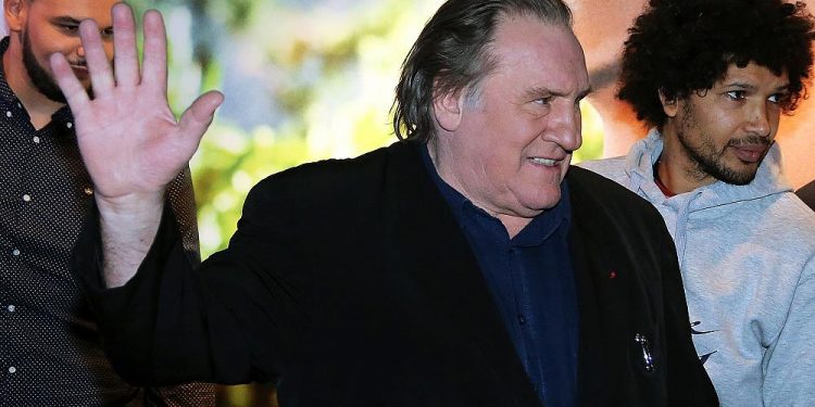 Ünlü Fransız sinema yıldızı Gerard Depardieu, İstanbul’da balıkçı teknesinde yaşayacak