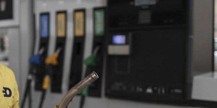 Akaryakıt fiyatları: Son üç ayda benzine yüzde 102, motorine yüzde 113, LPG’ye yüzde 29 zam