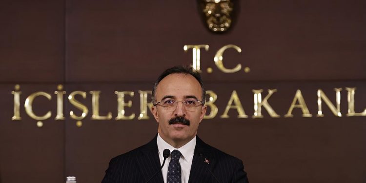 Rusya’nın işgali sonrası Türkiye’ye gelen Ukraynalı sayısı 20 bini geçti