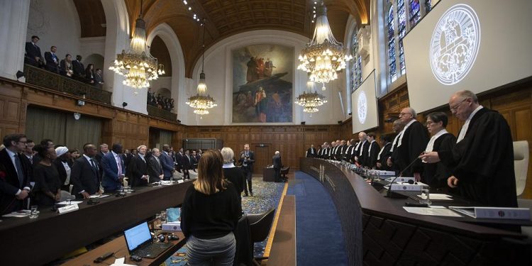 Ukrayna’nın Uluslararası Adalet Divanı’nda açtığı davanın ilk duruşmasına Rusya katılmadı