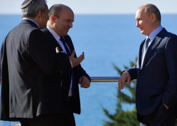 İsrail Başbakanı’nın Zelenskiy’den Rusya’nın taleplerini kabul etmesini teklif ettiği iddia edildi