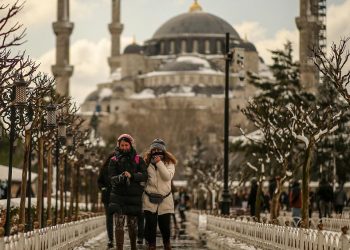 Batı’nın yaptırımları sonrası Rus zenginler İstanbul ve Dubai’de emlak almak için sıraya mı girdi?