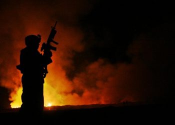 Irak ülke dışından atılan 12 balistik füze ile vuruldu: Saldırıyı üstlenen olmadı