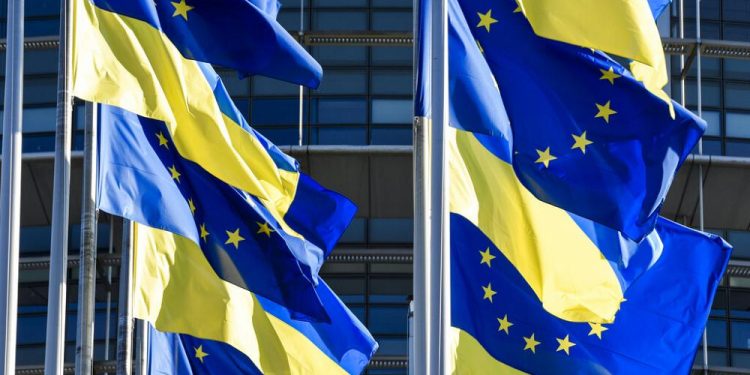 Dört AB ülkesi onlarca Rus diplomatı casusluk yaptıkları gerekçesiyle sınır dışı ediyor