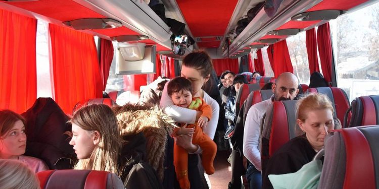 YÖK, Ukrayna’daki Türk vatandaşı üniversitelilere yatay geçiş kolaylığı sağlayacak