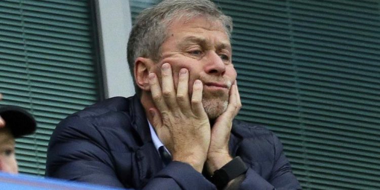 Portekiz, Abramovich’in vatandaşlık almasını sağlayan düzenlemeye yeni koşullar ekledi