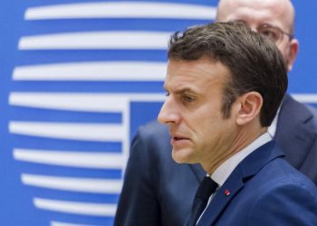 Macron’dan Putin’e ‘kasap’ diyen Biden’a gerginliği tırmandırmama çağrısı