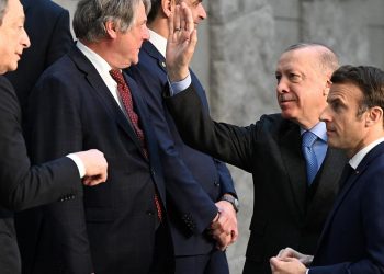 Macron: Erdoğan ile Mariupol kentinde ortak insani operasyon düzenlemeye karar verdik