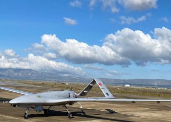 FT: Ukrayna’nın popüler silahı Bayraktar, Türkiye’nin SİHA politikasının bir parçası