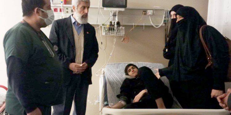 15 yaşındaki Muhammed Kuytul, polisin darbeleri sonrası beyin kanaması geçirdi