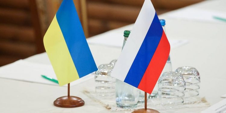 Rusya ve Ukrayna heyetlerinin İstanbul görüşmesi ardından peş peşe açıklamalar; "Talepleri Putin'e ileteceğiz"