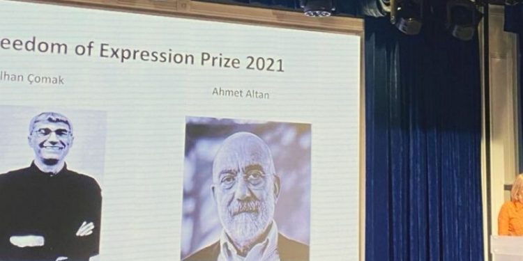 2021 İfade Özgürlüğü Ödülü, İlhan Sami Çomak ile Ahmet Altan'a verildi