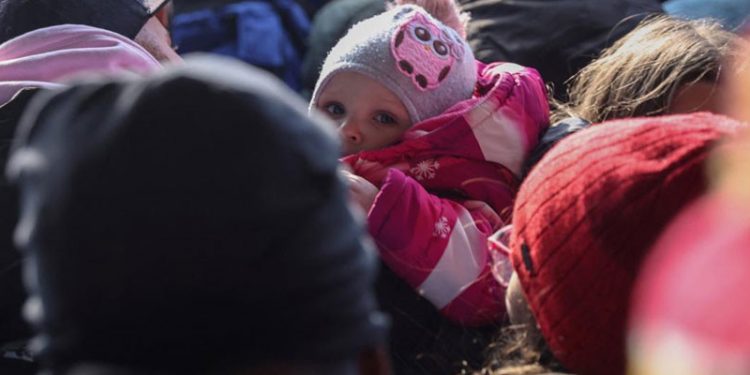 AB: Ukrayna'dan 4 milyon kişi başka ülkelere sığınabilir