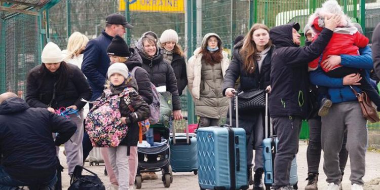 AB, Ukraynalı mültecileri tüm üye ülkelere paylaştırmak için çalışıyor