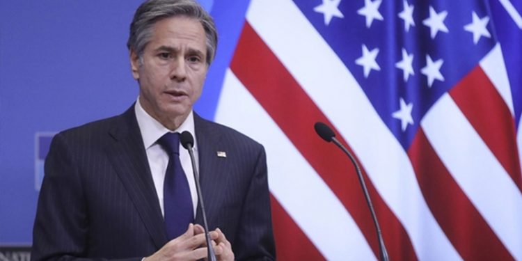 ABD Dışişleri Bakanı: Putin'in meydan okumasına izin verirsek, tüm dünya için Pandora'nın kutusunu açacaktır