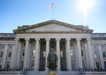 ABD'den Rusya Merkez Bankası ile yapılan işlemlere yasak