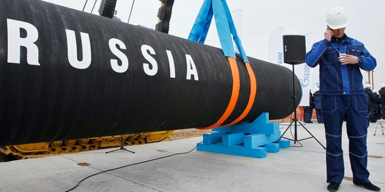 AB'den Rusya'ya ambargo iddiaları petrol fiyatlarını yükseltiyor