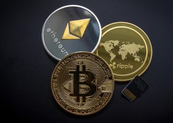 AB'den  kripto paralara 'Rusya yaptırımı' incelemesi