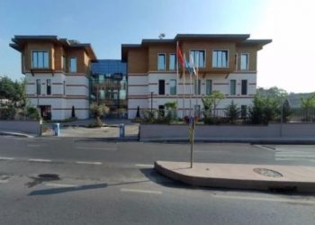 AKP grubu, İBB arazisinin AKP'li belediyeye bedelsiz tahsisi için teklif sundu