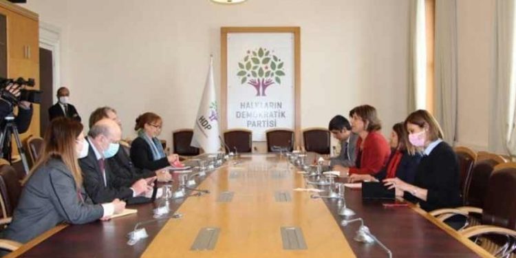 AKPM’den HDP Meclis Grubu’na ziyaret